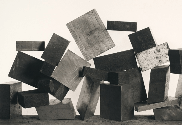 You are currently viewing Déconstruire la souffrance : entre idéologie et inconscient ?